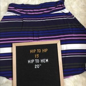💟Preowned • Merona • Size XL • Stripped Skirt